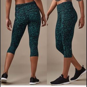 Lululemon Fast & Free (19’) Crop Thrive Viridian Green Black